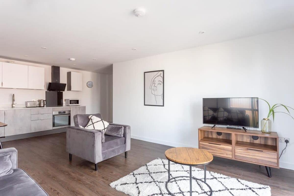 Modern&spacious 2 Bedroom In